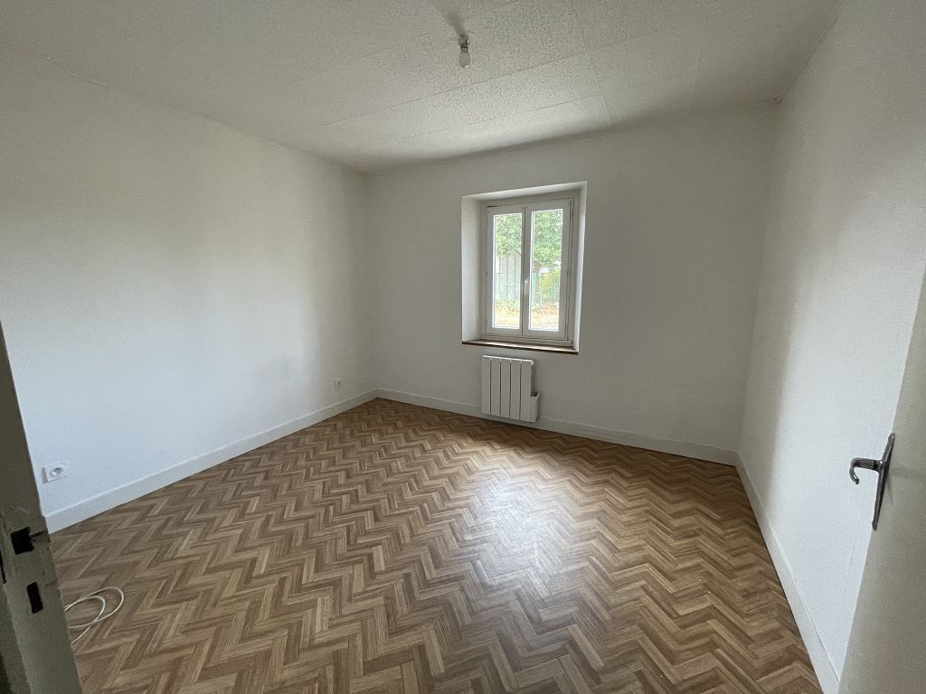 image du bien immobilier Maison LA SELLE EN HERMOY